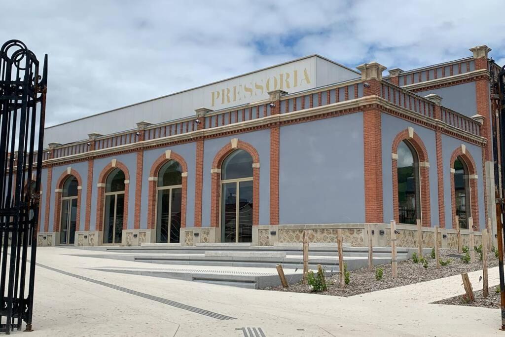 Hyper Centre Maison Le Petit Bouchon Ay-Champagne Exteriér fotografie